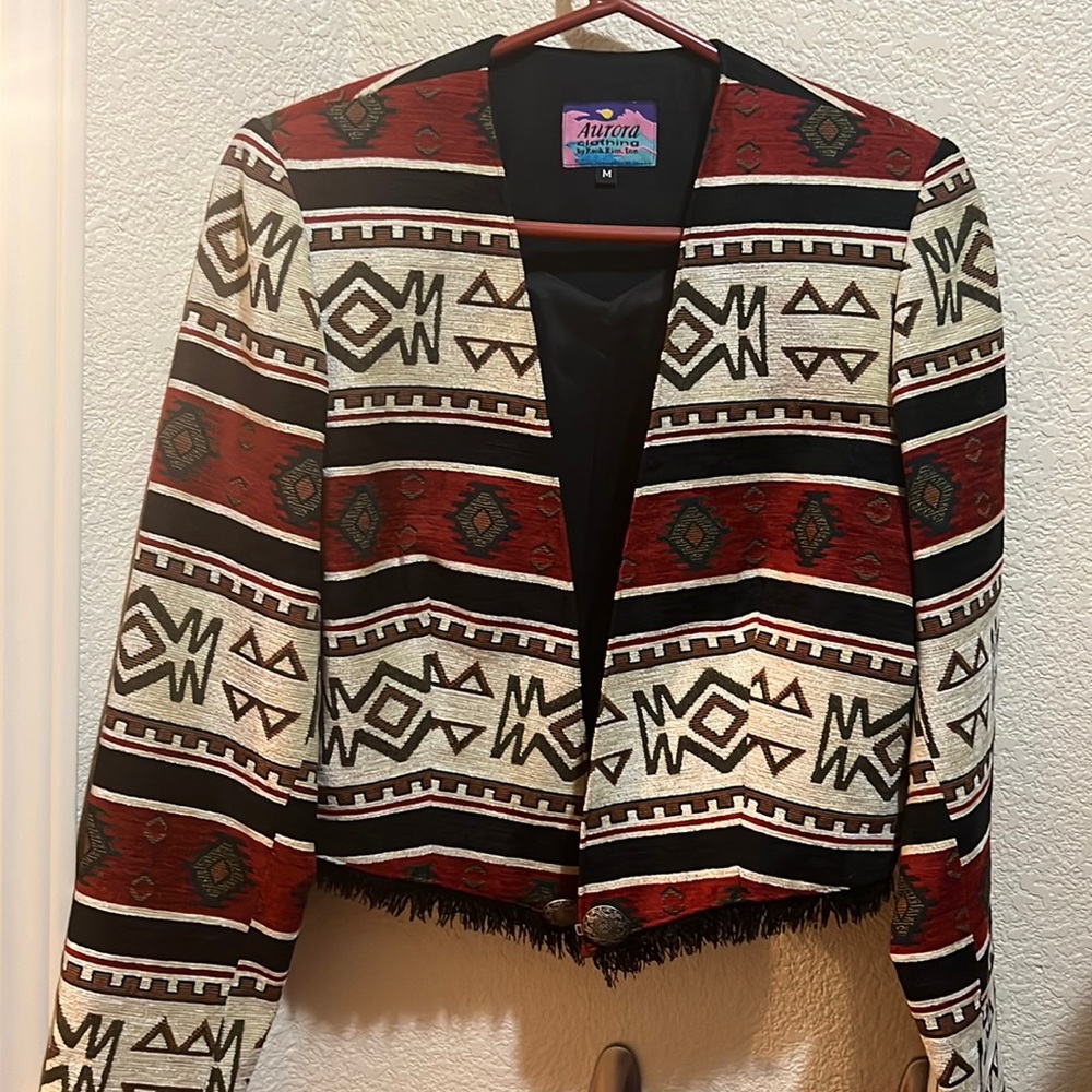 Ladies Southwestern short blazer